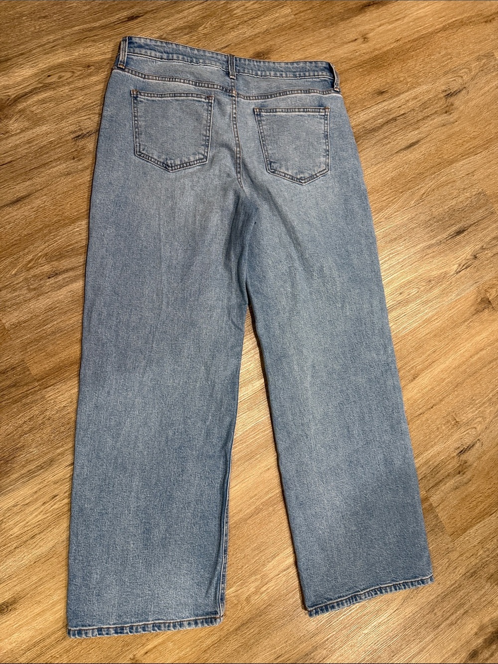 Kut from the Kloth Selena Baggy Straight Low Rise Light Blue Wide Leg Jeans - Picture 10 of 14